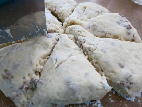 Cinnamon Chip Scones
