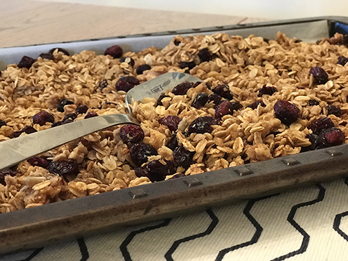 Deliver a Good Morning with Homemade Granola