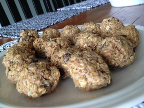 Peanut Butter Chocolate Chip Power Balls