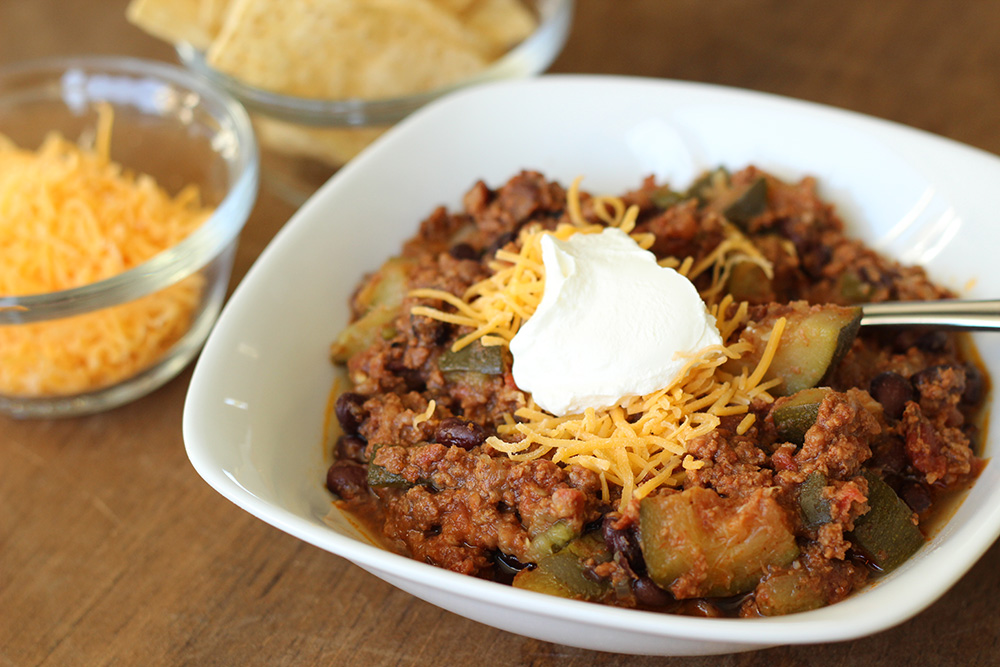 Slow Cooker Zucchini and Black Bean Chili